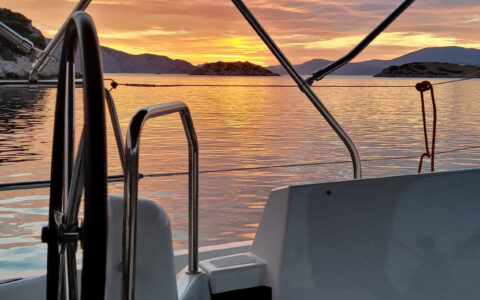 IOLETA YACHT SLIDE 2